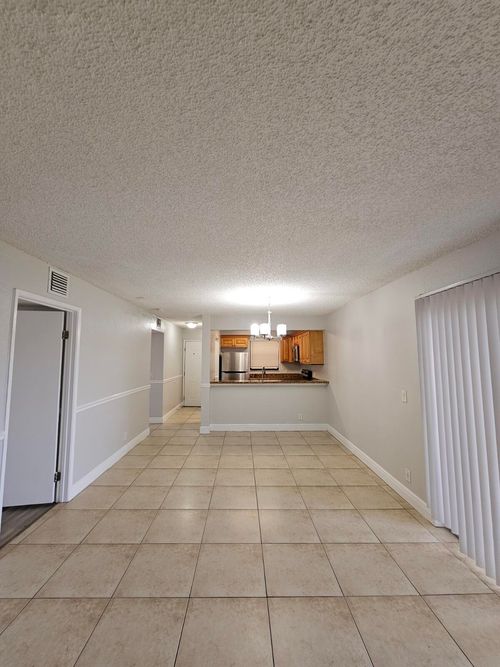 d-1453 Lake Crystal Dr, West Palm Beach, FL, 33411-2052 | Card Image