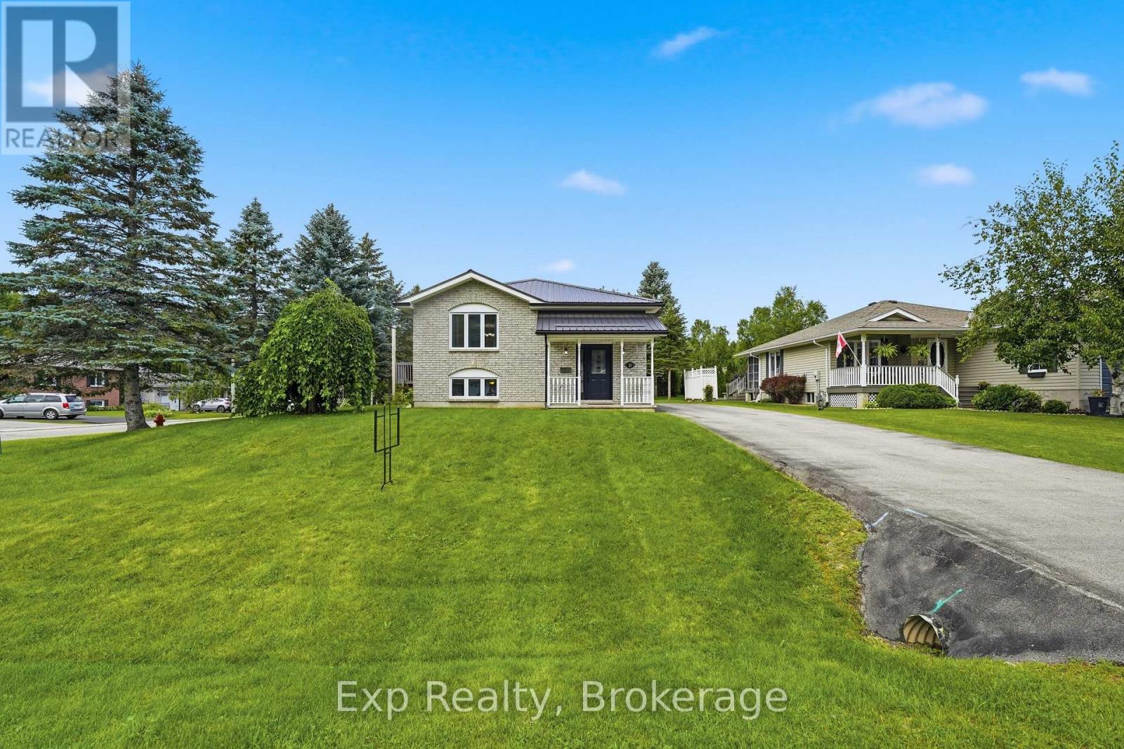 Residential in Marmora and Lake (Marmora Ward) 3