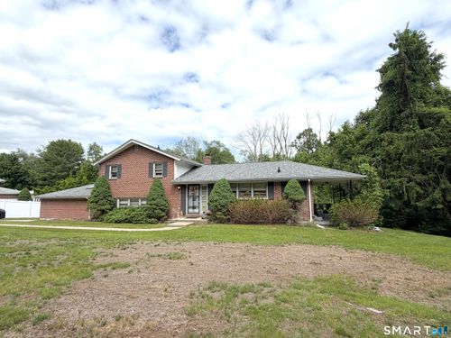 401 Round Hill Rd, Salem, CT, 06420-3833 | Card Image