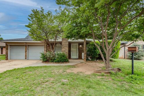 611 Linda Ln, Yukon, OK, 73099-1613 | Card Image