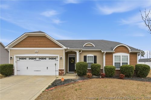 601 Collinwood Dr, Raeford, NC, 28376-8935 | Card Image