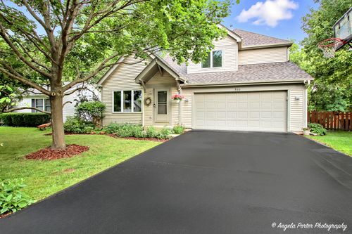 900 Summer Hill Ct, Antioch, IL, 60002-1880 | Card Image