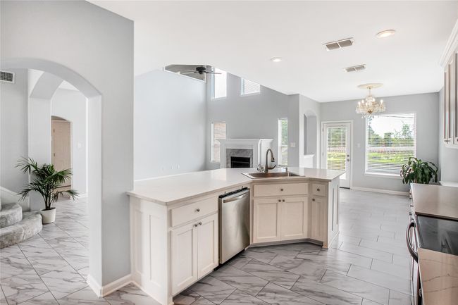 5718 Gloucester Dr, House other with 4 bedrooms, 4 bathrooms and null parking in Tyler TX | Image 10