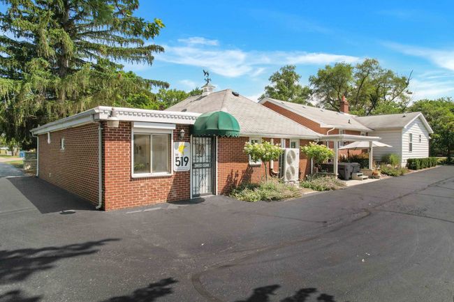 519 W Flint St, House other with 3 bedrooms, 3 bathrooms and null parking in Davison MI | Image 9