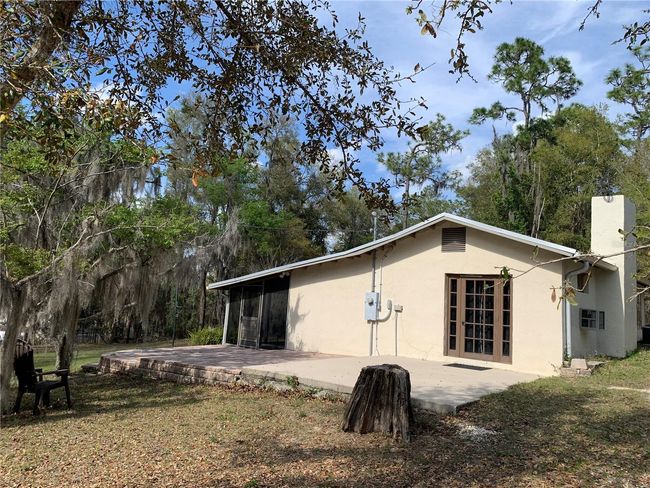 24645 Ne 177 Th Ter, House other with 2 bedrooms, 1 bathrooms and null parking in Fort Mc Coy FL | Image 91