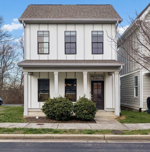 732 Cottage Park Dr, Nashville, TN, 37207-2617 | Card Image