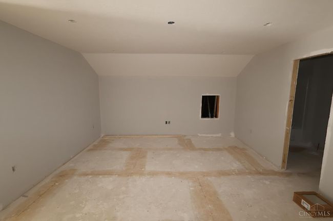 5717 White Pine Ln, House other with 3 bedrooms, 3 bathrooms and null parking in Fairfield Twp OH | Image 12