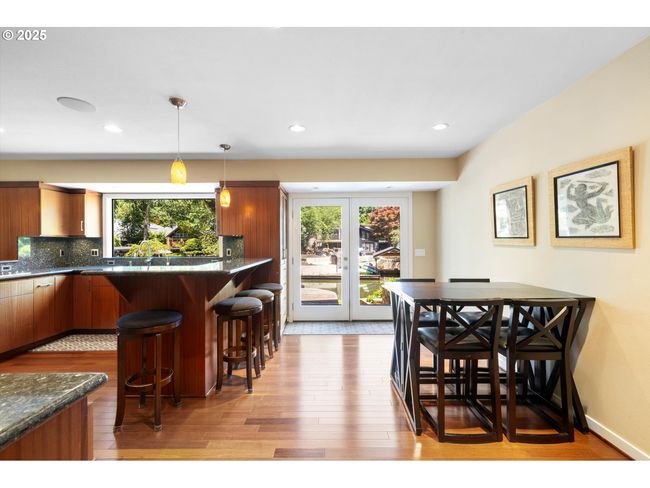 Kitchen/Nook | Image 9