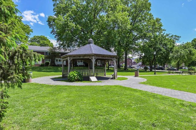 APT-23 - 461 Heath Pl, Condo with 2 bedrooms, 1 bathrooms and null parking in Hackensack NJ | Image 23