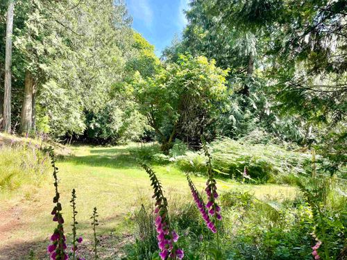 401 Mariners Way, Mayne Island, BC, V0N2J2 | Card Image