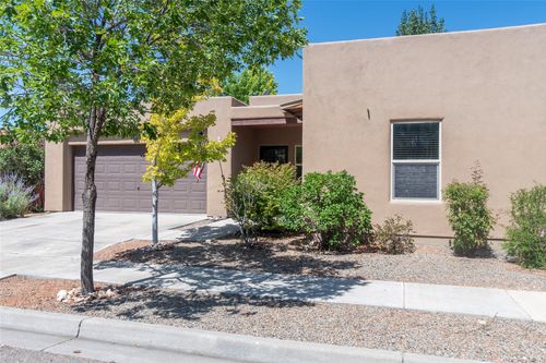 4748 Vista Del Sol, Santa Fe, NM, 87507-1820 | Card Image