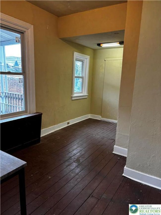 2 - 220 N 4 Th St, Condo with 5 bedrooms, 2 bathrooms and null parking in Allentown PA | Image 14