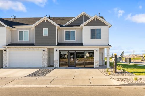 60-851 S 380 E, Smithfield, UT, 84335-5010 | Card Image