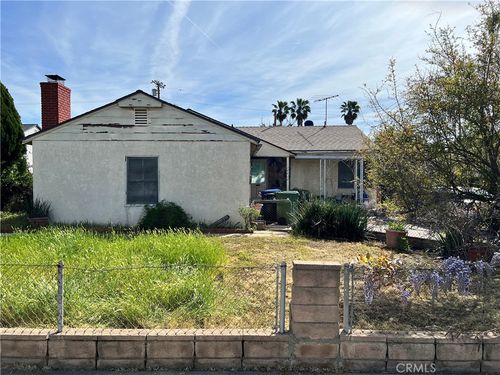 14832 Hagar St, San Fernando, CA, 91345-1713 | Card Image