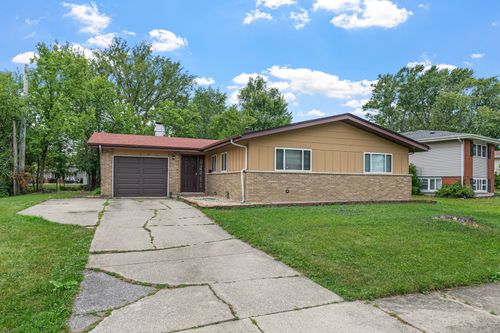 302 Springfield St, Park Forest, IL, 60466-1145 | Card Image