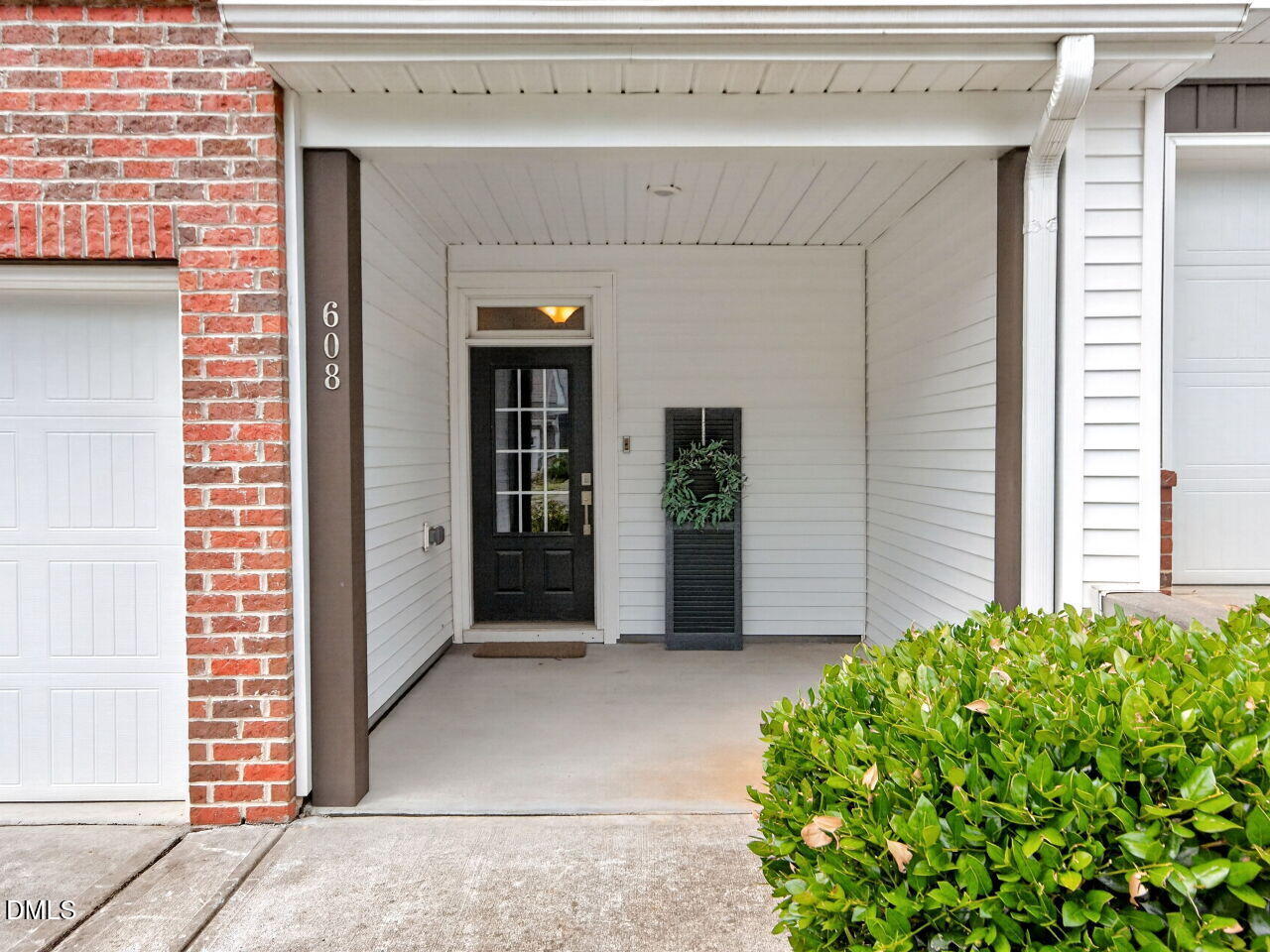 Residential in Hillsborough 3