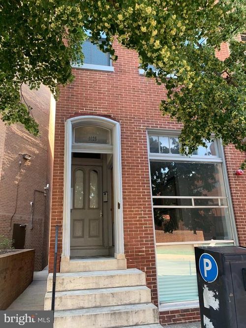 1025 Cathedral St, BALTIMORE, MD, 21201-5762 | Card Image