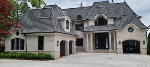 2676 Lari Ct, West Bloomfield, MI, 48324-2226 | Card Image