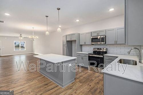 136 Crest Pointe, Bremen, GA, 30110-2356 | Card Image