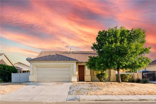 11797 Maywood St, Adelanto, CA, 92301-4566 | Card Image