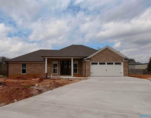 101 James Bowie Dr, Athens, AL, 35611-4506 | Card Image