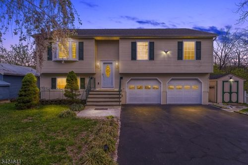 21 Marble St, Washington, NJ, 07882-2107 | Card Image