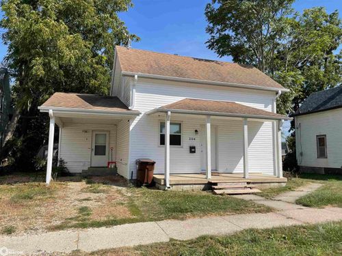 204 S 5th St, Marshalltown, IA, 50158-2548 | Card Image