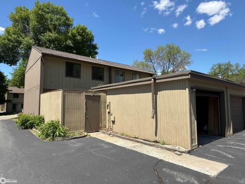 113 Sweetgrass Ln, Forest City, IA, 50436-1050 | Card Image