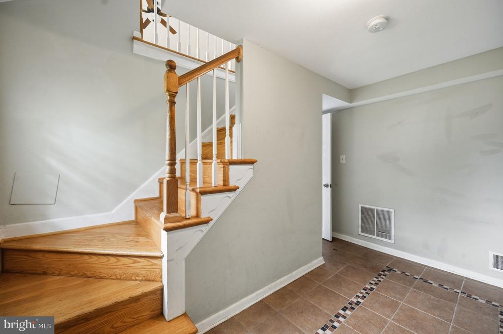 Residential in FAIRFAX 4