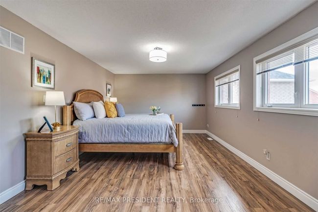 166 Russell Jarvis Dr, House other with 5 bedrooms, 4 bathrooms and 4 parking in Markham ON | Image 14