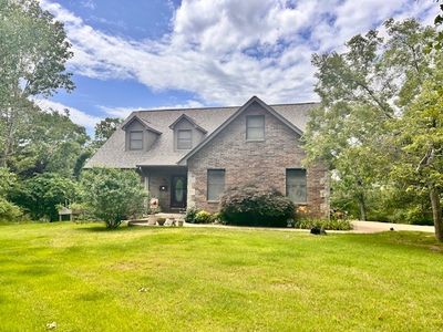 188 County Road 537, House other with 5 bedrooms, 2 bathrooms and null parking in Mountain Home AR | Image 1