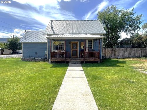 362 S 4th St, Union, OR, 97883-9677 | Card Image