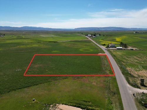 3-638 Lanark Rd, Ovid, ID, 83254-4922 | Card Image