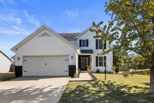 2005 Applewood Dr, Monticello, IL, 61856-8309 | Card Image