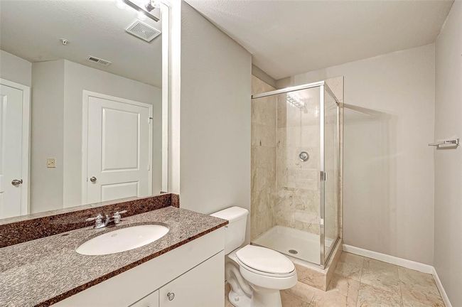 UNIT-2106 - 3505 Sage Rd, Condo with 2 bedrooms, 2 bathrooms and null parking in Houston TX | Image 15