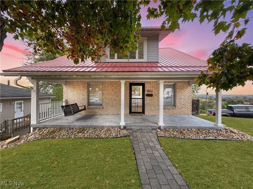 3813 Stratford Blvd, Steubenville, OH, 43952-1054 | Card Image