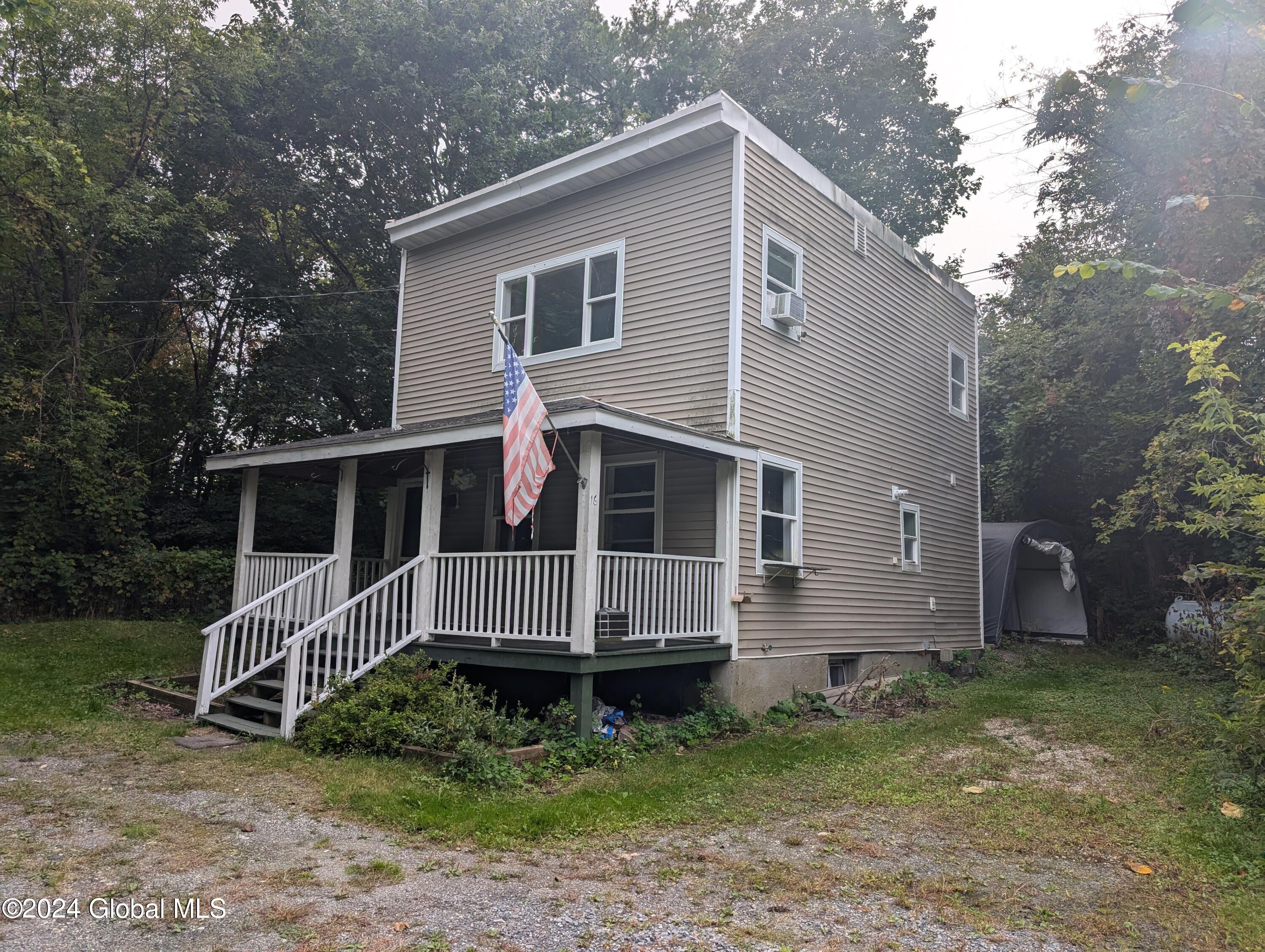 Spring St, Hoosick Falls, NY 12090