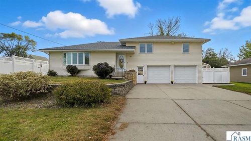 103 Calm Ct Sw, Mapleton, MN, 56065-2025 | Card Image