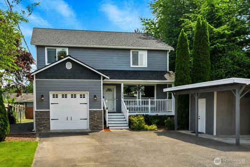 208 5th St, Sultan, WA, 98294-9479 | Card Image