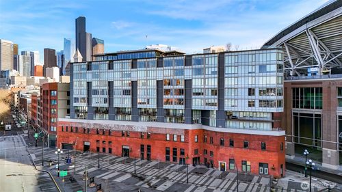 apt-810-590 1st Ave S, Seattle, WA, 98104-3775 | Card Image