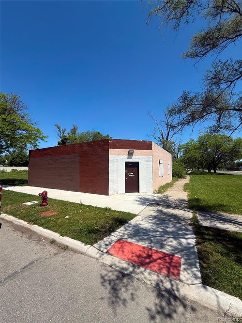 12901 Kelly Rd, Detroit, MI, 48224-1507 | Card Image
