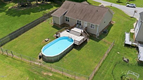 162 Oak Creek Dr, Clayton, NC, 27520-3811 | Card Image