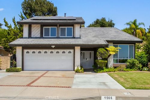 1566 Autumn Hill Rd, Diamond Bar, CA, 91765-2605 | Card Image