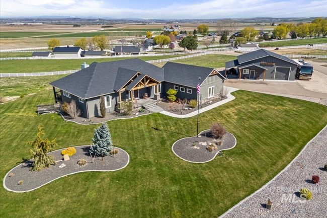 5886 Whispering Hills Dr, House other with 4 bedrooms, 3 bathrooms and 4 parking in Marsing ID | Image 6