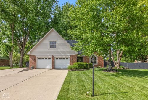 6 Marley Ct, Whiteland, IN, 46184-9758 | Card Image