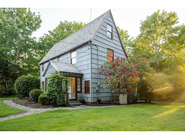 92216 Whiskey Rd, House other with 6 bedrooms, 3 bathrooms and 2 parking in Warrenton OR | Image 46