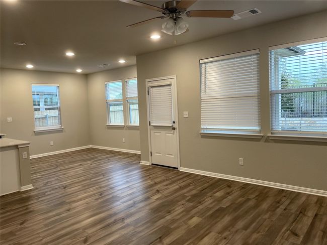 UNIT-83 - 3200 College Park Dr, Condo with 3 bedrooms, 3 bathrooms and 4 parking in Round Rock TX | Image 4