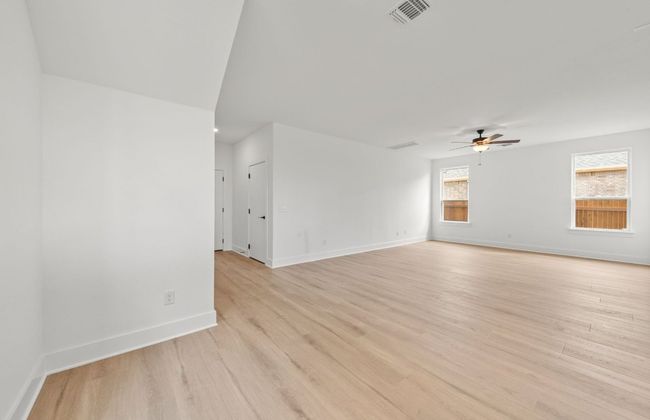 582 Tailwind Dr, House other with 4 bedrooms, 3 bathrooms and null parking in Kyle TX | Image 12