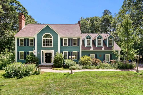 10 Bear Hill Rd, Windham, NH, 03087-1800 | Card Image