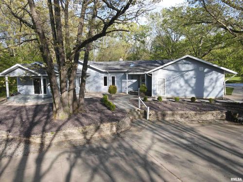 198 County Road County Road 650 E, Montrose, IL, 62445-3004 | Card Image